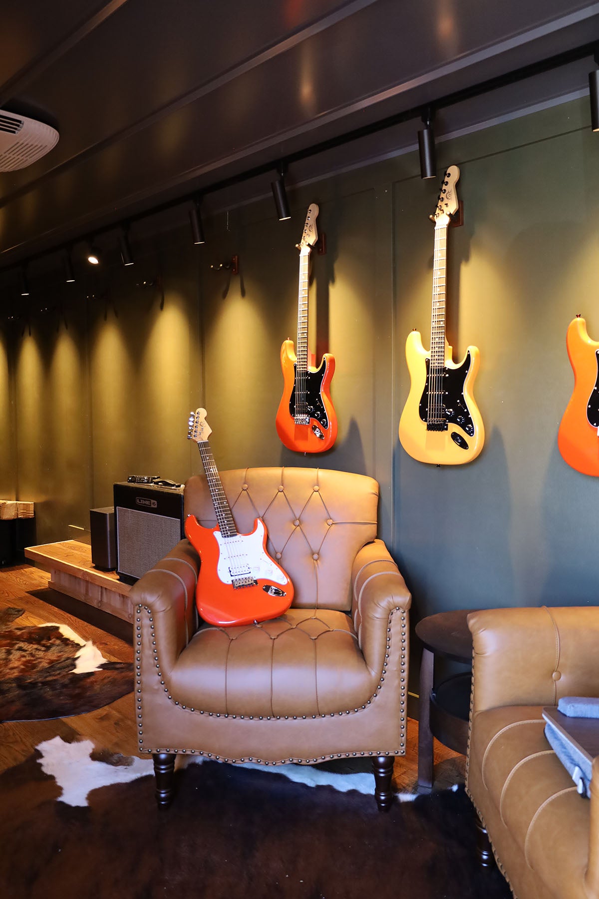 'Carousel Red Eruption' Electric Guitar