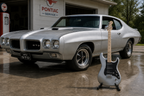 'Palladium Silver Eruption' Electric Guitar